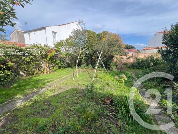 Maison à vendre  4 pièces - 86,87 m2 ROCHEFORT - 17