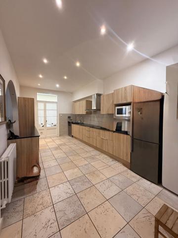 Maison Perpignan 5 pièce(s) 195 m2