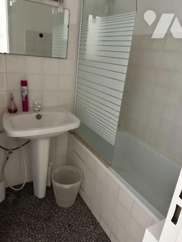 Appartement à Vendre à Bordeaux (33000) en Gironde (33) Quartier Saint Genès

Ce bien immobil...