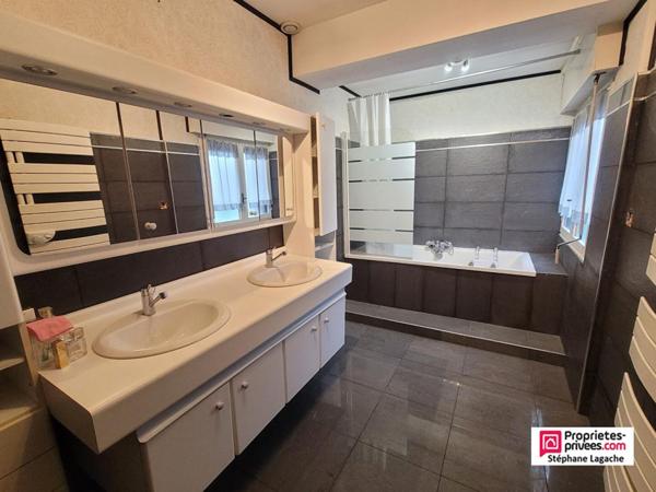 Maison Annezin 8 pièce(s) 255 m2 à 2mns de Béthune