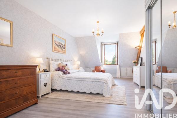 Maison à vendre 6 pièces 163 m² Thoiry