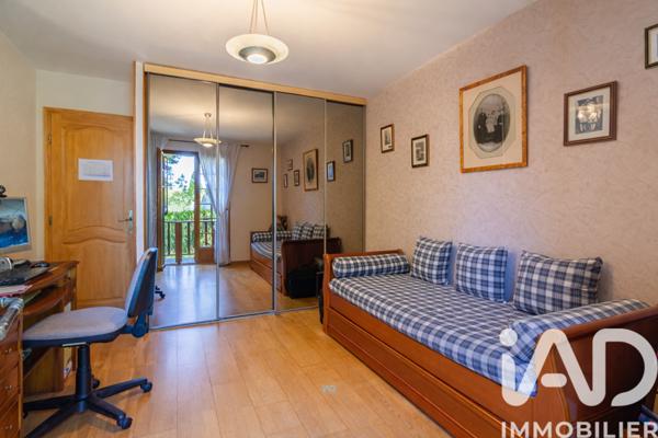 Maison à vendre 6 pièces 163 m² Thoiry