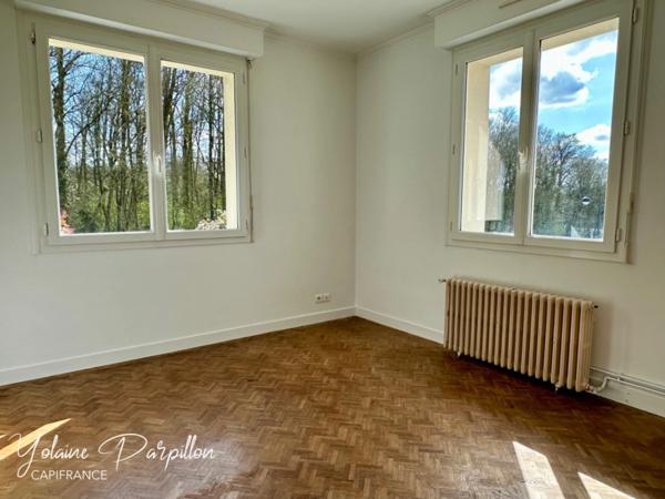 Maison à vendre avec 2 logements loués, LES ESSARTS EN BOCAGE (85)