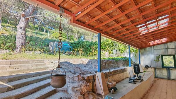Maison 4 pièces à vendre à POUSSAN sur 3000 m2 de terrain - Hérault - 34