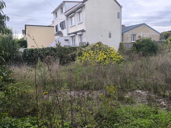 ARGENTEUIL _ Terrain 698 m2 €483 000 ** - Référence 4448