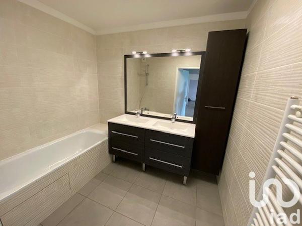 Appartement 4 pièces de 89 m² à Rueil-Malmaison (92500)