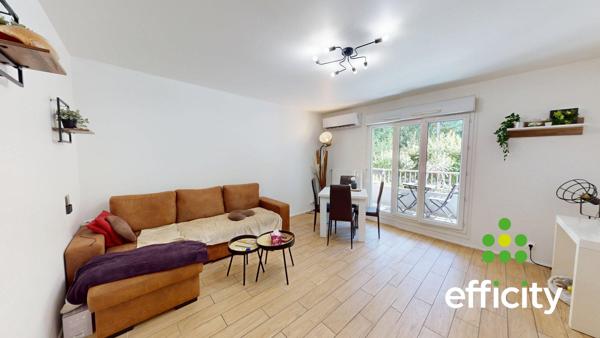 Appartement
         4 pièces
        - 80 m² 239 000 € *