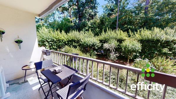 Appartement
         4 pièces
        - 80 m² 239 000 € *