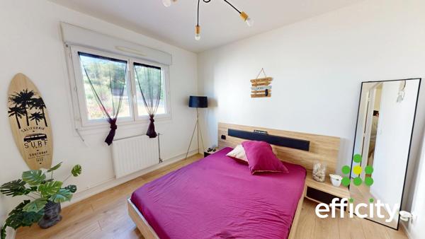Appartement
         4 pièces
        - 80 m² 239 000 € *
