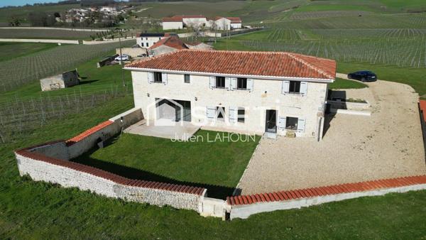 Charentaise d'exception entièrement rénovée