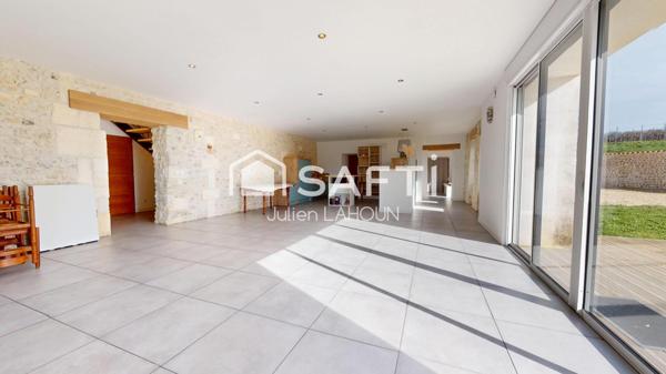 Charentaise d'exception entièrement rénovée