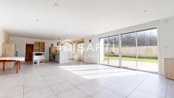 Charentaise d'exception entièrement rénovée