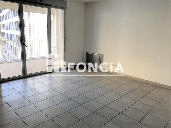 Location Appartement 2 pièces 45.04 m² - CAGE B Marseille 13003
