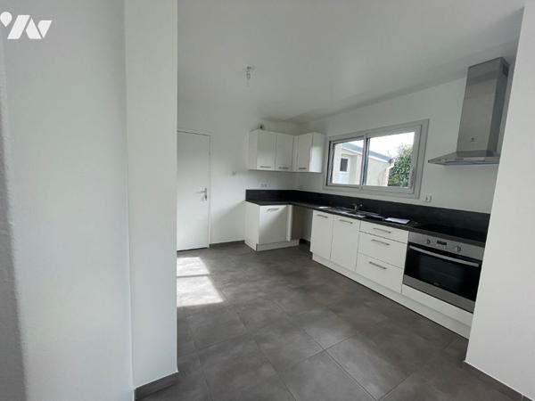 Maison  5 pièce(s) 105 m2