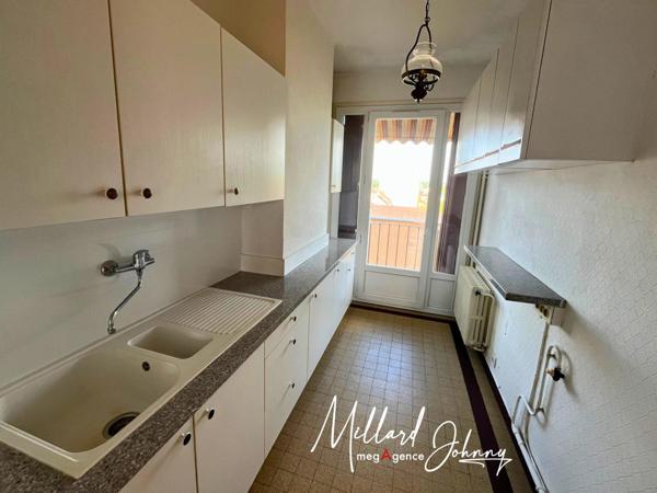 Appartement à MONTCEAU-LES-MINES, 71300 - 3 pièces 70m²