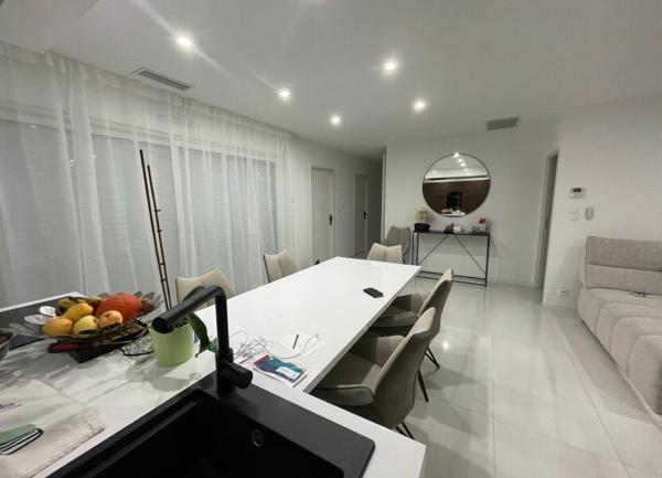 Maison à vendre    4 pièces • 139 m2 Saint-Sever