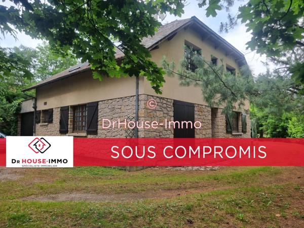Bien immobilier à vendre 10 pièces de 200 m²