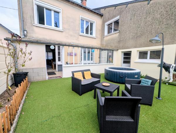 Maison familiale 5 chambres avec jardin – centre-ville de La Flèche Sainte Colombe