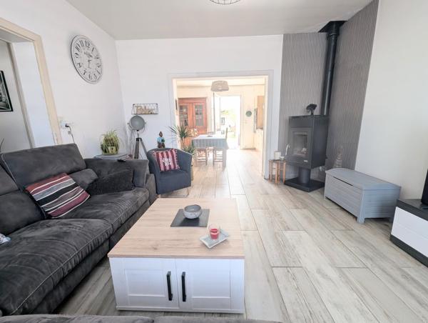 Maison familiale 5 chambres avec jardin – centre-ville de La Flèche Sainte Colombe