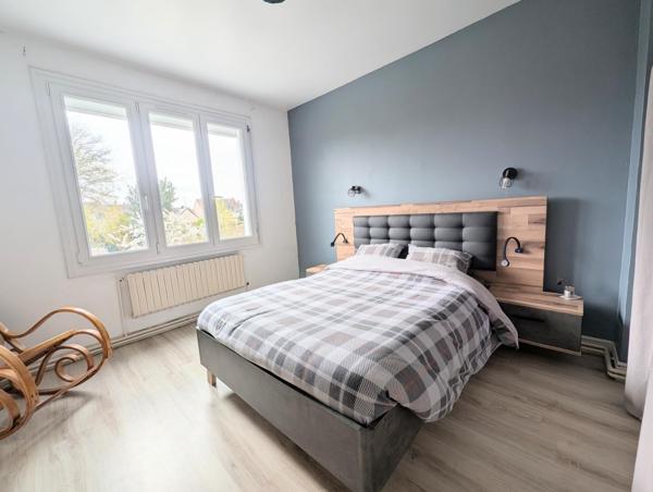 Maison familiale 5 chambres avec jardin – centre-ville de La Flèche Sainte Colombe
