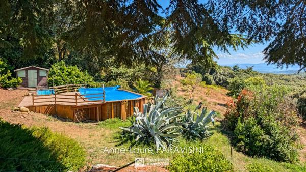 Maison, gîte indépendant et écuries sur 12 000 m² avec vue panoramique