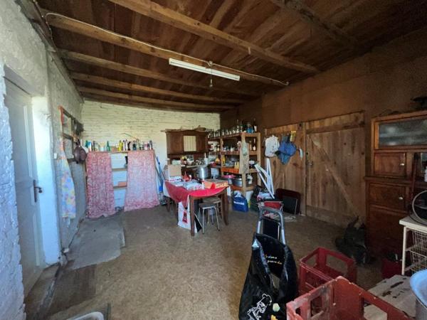 SAINT-SAVIN MAISON DE MAÎTRE Saint-Savin (33920)