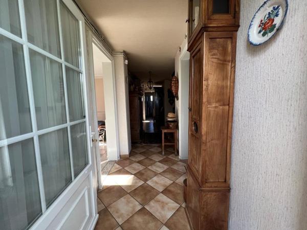 SAINT-SAVIN MAISON DE MAÎTRE Saint-Savin (33920)