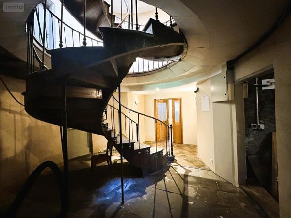 Immeuble à vendre à Saint-Flour dans le Cantal (15100), ref : 15046-52