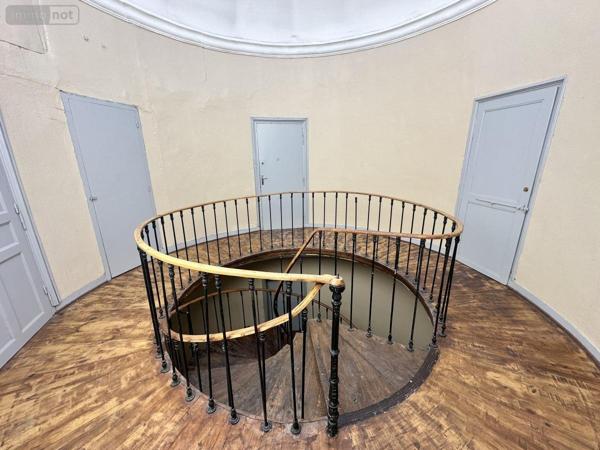 Immeuble à vendre à Saint-Flour dans le Cantal (15100), ref : 15046-52