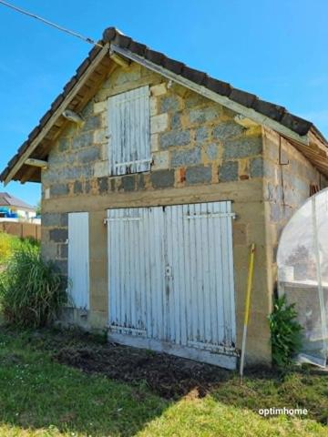 Maison secteur Cublac- Terrasson sur 1600 m2 de terrain