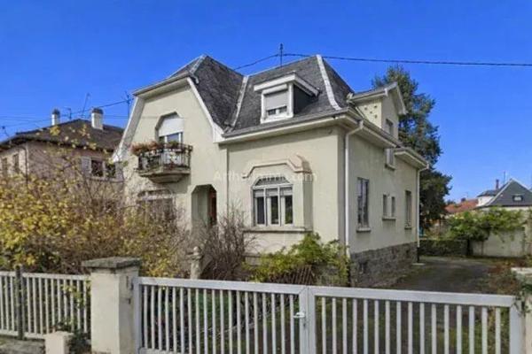 Vente                                                      Maison
                        
                     6 pièces                      150 m2                     à Wintzenheim