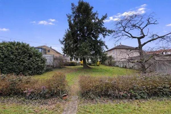 Vente                                                      Maison
                        
                     6 pièces                      150 m2                     à Wintzenheim