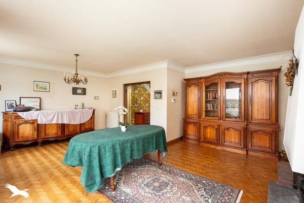 Maison à vendre 265 500 € Guilers 7 p 135 m² DPE F
