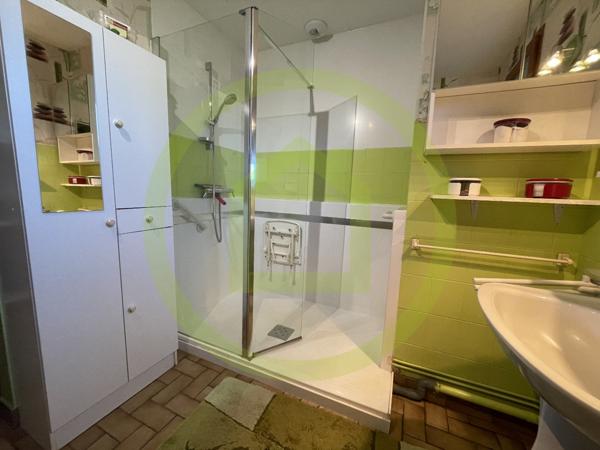 Maison à DOMERAT (03410)