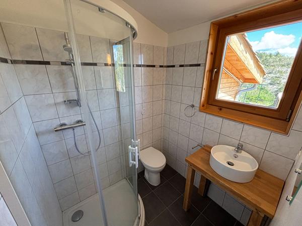 Maison Sisteron 4 pièce(s) de 110m2 plus dépendances