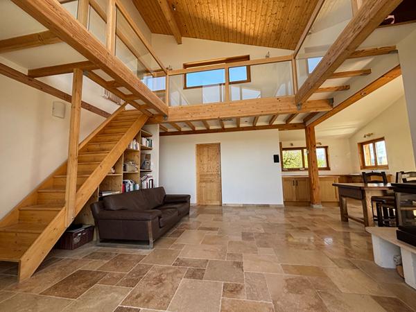 Maison Sisteron 4 pièce(s) de 110m2 plus dépendances