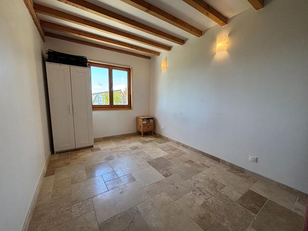 Maison Sisteron 4 pièce(s) de 110m2 plus dépendances