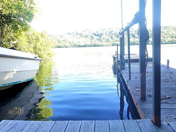 IMMEUBLE DE RAPPORT F 22 AU VAUCLIN ACCES DIRECT MER - PONTON PRIVE