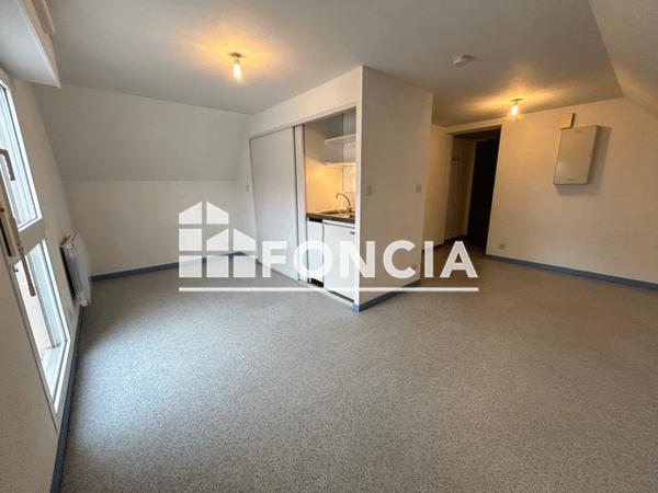 Location Studio 22.01 m² - 5 ALLEE DE L'ILE MEABAN Vannes 56000