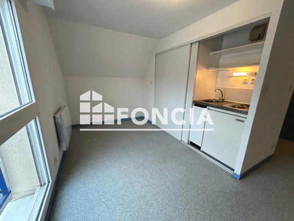 Location Studio 22.01 m² - 5 ALLEE DE L'ILE MEABAN Vannes 56000