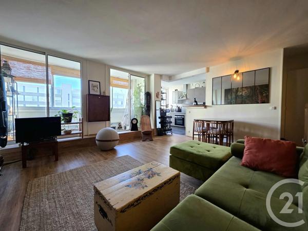 Appartement T2 à vendre  2 pièces - 49 m 2   VILLEURBANNE  - 69