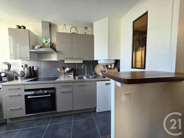 Appartement T2 à vendre  2 pièces - 49 m 2   VILLEURBANNE  - 69