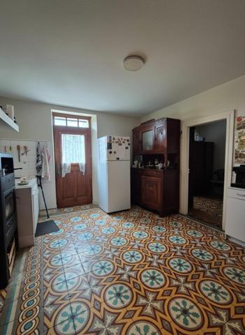 MAISON 8 PIECES DE 177M2