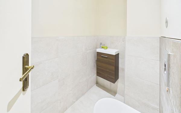 Appartement à louer    1 pièce •  Strasbourg