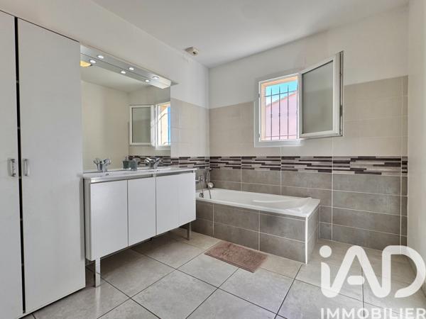 Maison à vendre 4 pièces 90 m² Cavaillon