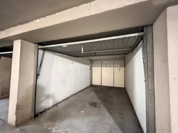 Location                                                      Appartement
                        
                     3 pièces                      72 m2                     à Clermont-Ferrand