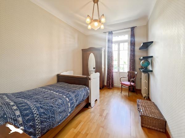 Maison à vendre 595 000 € Marseille 13 6 p 174 m² DPE D
