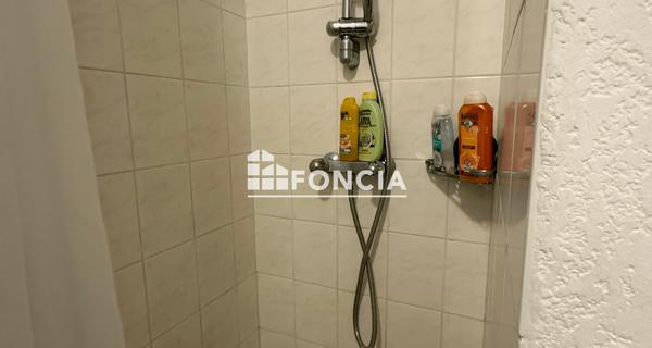 Location Studio meublé 18.9 m² - Saint-étienne 42000