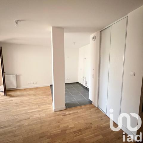 Appartement à vendre 2 pièces 43 m² Saint-Cyr-l'École