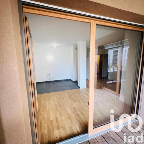 Appartement à vendre 2 pièces 43 m² Saint-Cyr-l'École